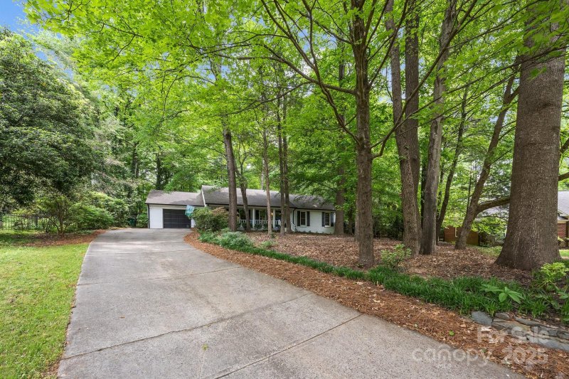 Property image 4 at 10139 Sardis Oaks Road, Charlotte, NC 28270