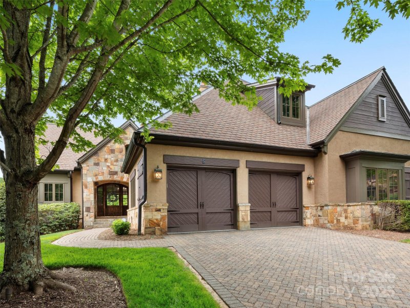 Property image 2 of 5 Chedworth Way in The Cliffs at Walnut Cove, Arden, NC 28704