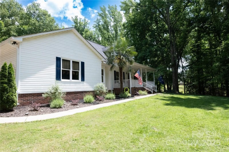 Property image 3 of 432 Partridge Place in Briar Patch, York, SC 29745