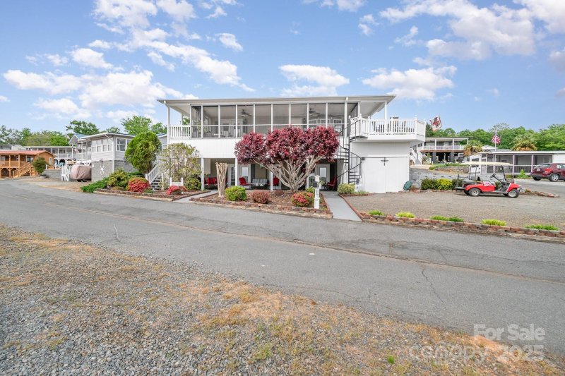 Property image 3 of 203 Grand View Drive in Badin Shores Resort, New London, NC 28127