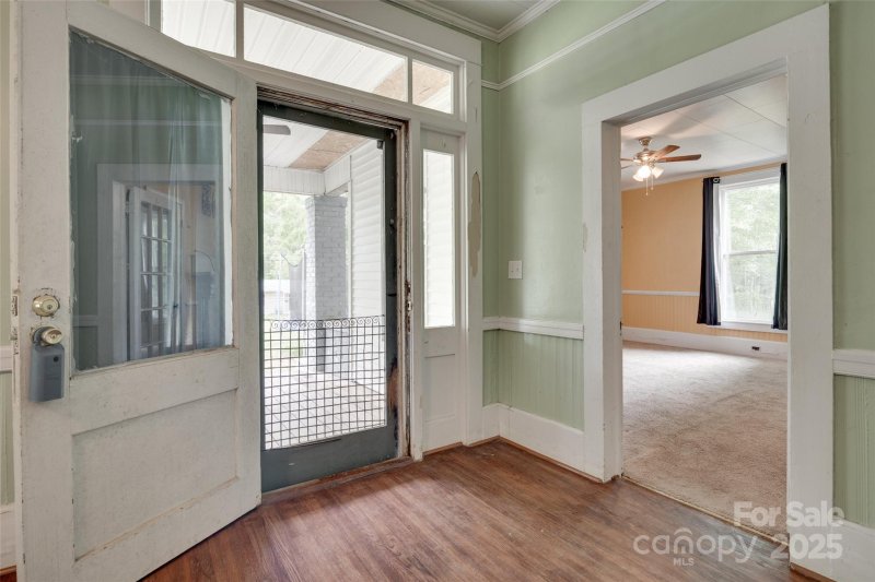 Property image 3 at 302 Charlotte Street, York, SC 29745