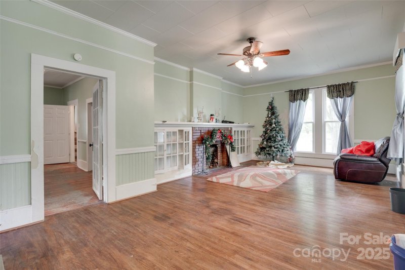 Property image 4 at 302 Charlotte Street, York, SC 29745