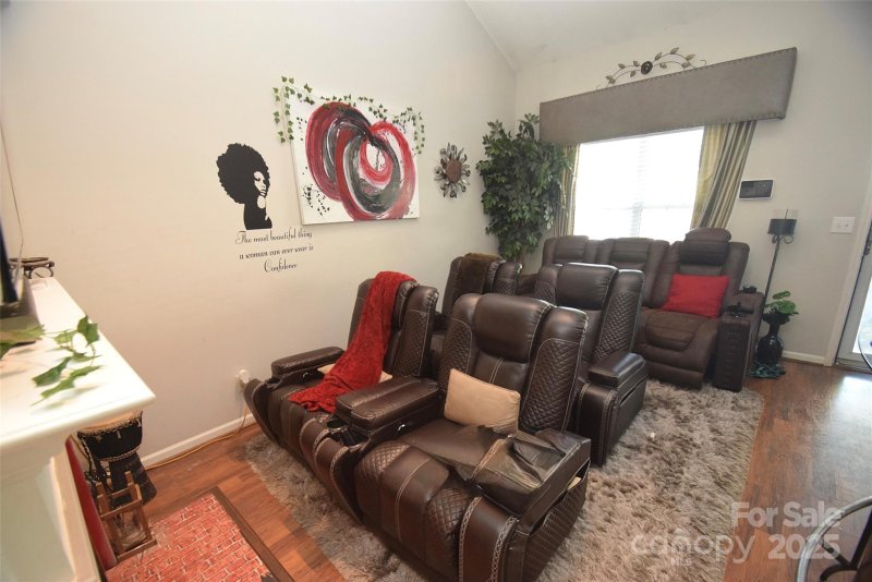 Property image 4 of 11130 Whitlock Crossing in Roxborough, Charlotte, NC 28273