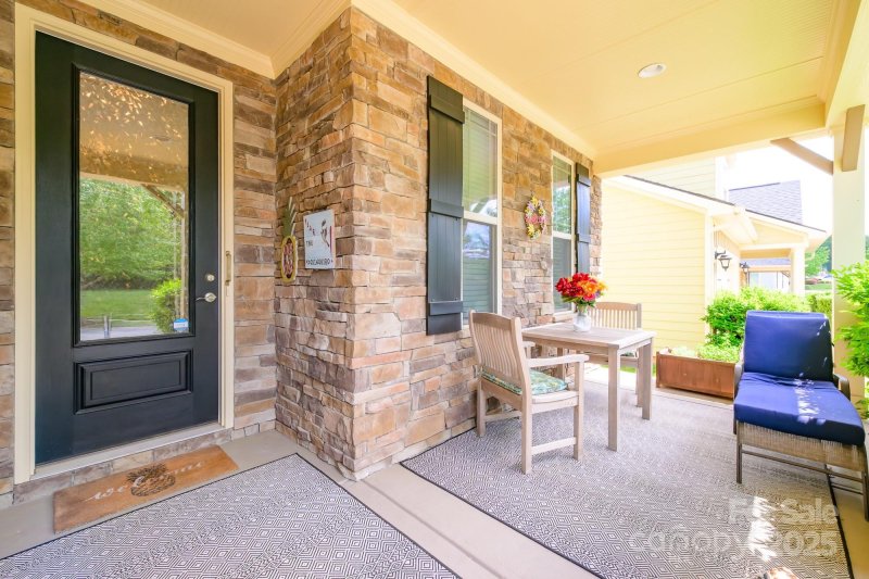 Property image 3 at 121 Martingale Avenue, Mooresville, NC 28115