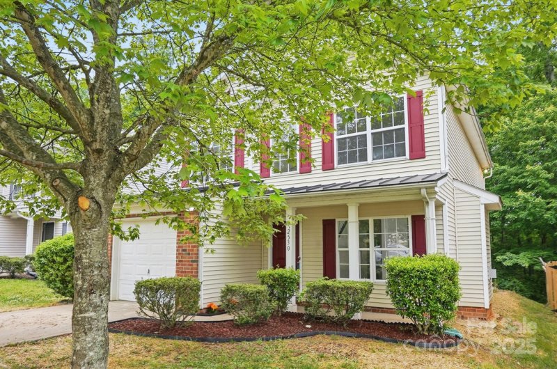 Property image 2 at 2530 Cochrane Drive, Charlotte, NC 28269