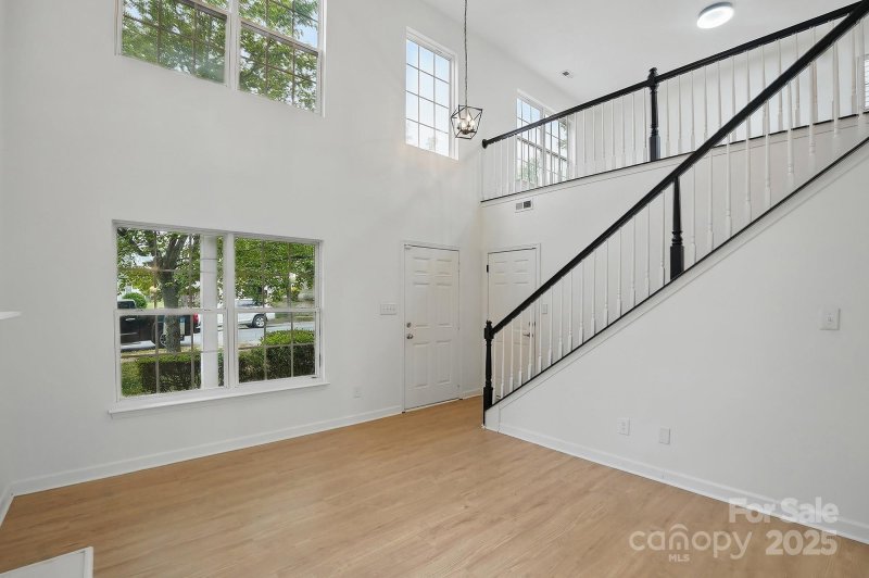 Property image 5 at 2530 Cochrane Drive, Charlotte, NC 28269