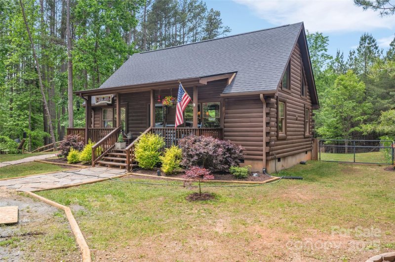 Property image 2 at 381 N Dakota Drive, Rutherfordton, NC 28139