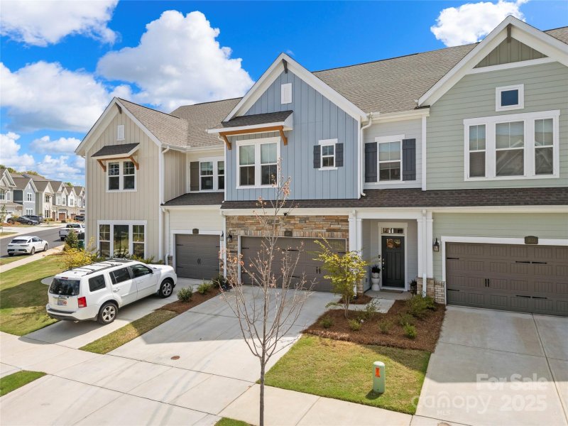 Property image 2 at 8107 Houser Street, Cornelius, NC 28031