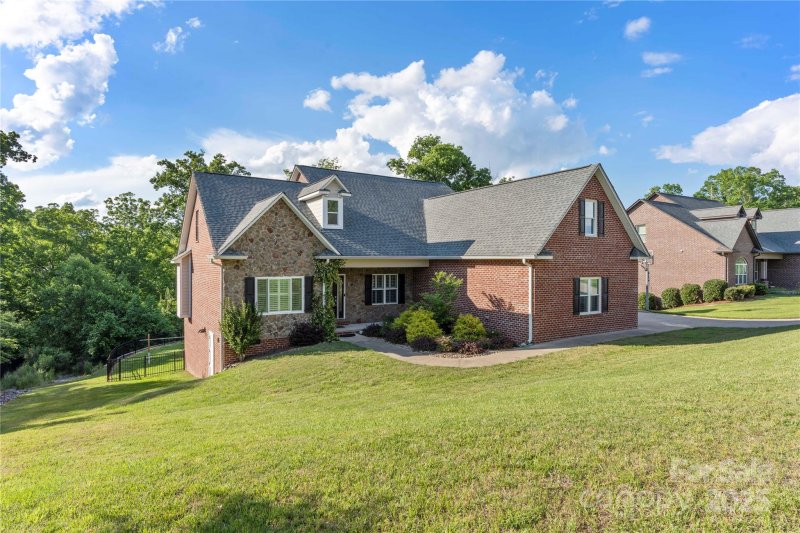 Property image 3 at 444 Snapdragon Drive, Clover, SC 29710