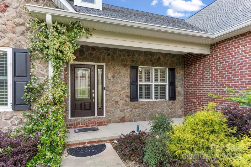 Property image 4 at 444 Snapdragon Drive, Clover, SC 29710