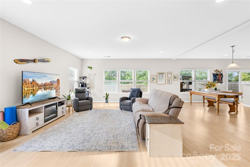 Property image 4 at 105 Altondale Drive, Statesville, NC 28625