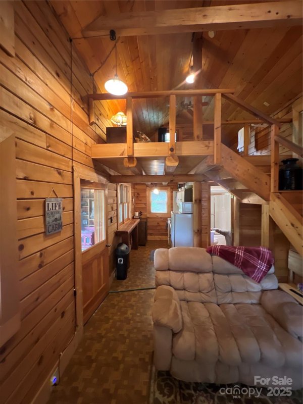 Property image 5 of 84 Bear Wallow Drive in Bear Den Acres, Spruce Pine, NC 28777