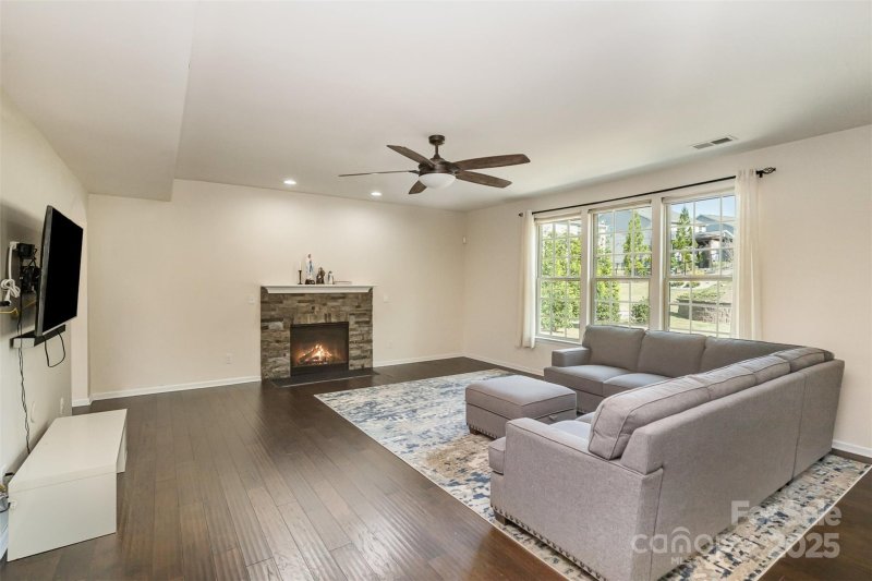 Property image 4 of 7411 Greene Mill Avenue in The Mills at Rocky River, Concord, NC 28025