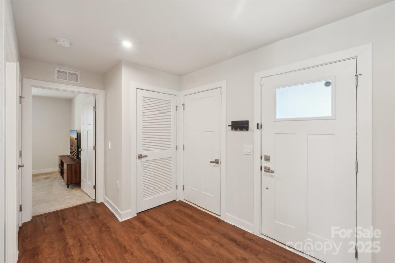 Property image 4 at 4205 Jones Creek Lane, Charlotte, NC 28215