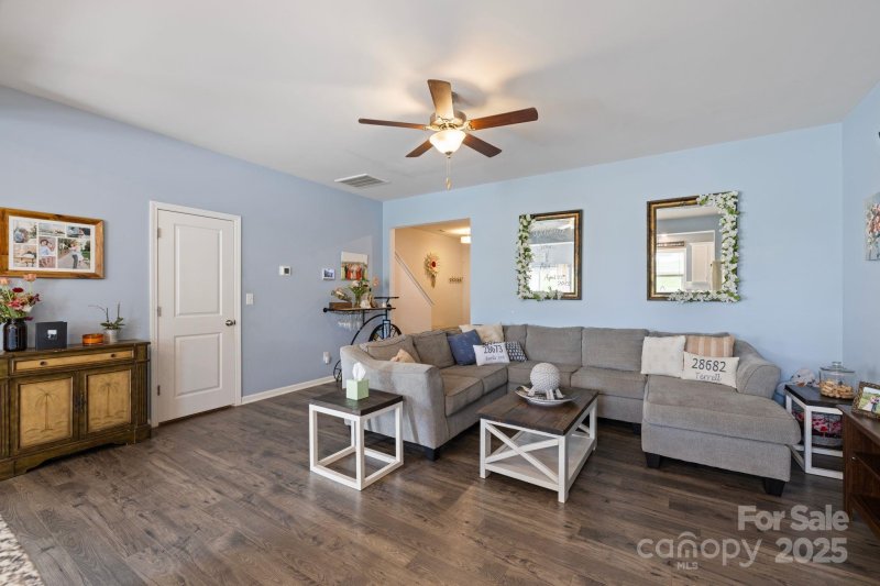 Property image 3 at 3828 Yorkshire Place, Terrell, NC 28682