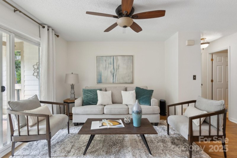 Property image 5 at 1052 Churchill Downs Court, Charlotte, NC 28211