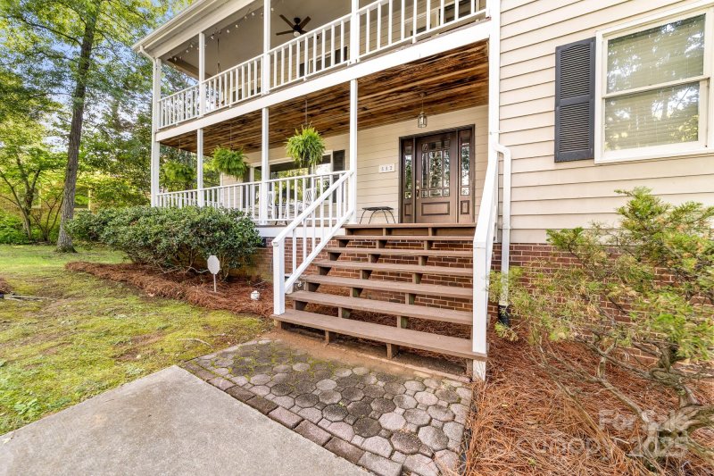 Property image 3 at 552 Blue Rock Drive, Charlotte, NC 28213