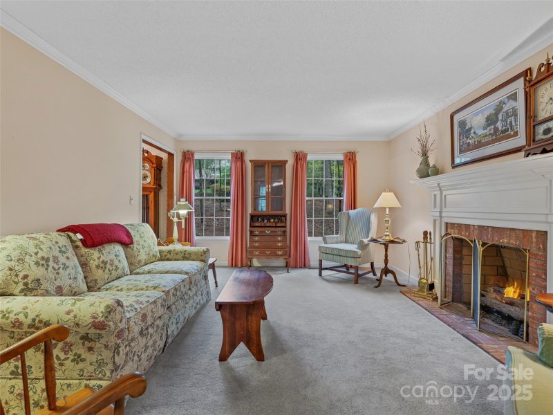 Property image 5 at 4 Hickory Creek Court, Arden, NC 28704