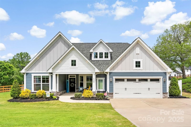 130 Candlewood Drive