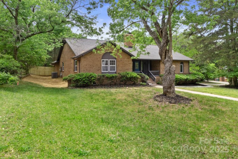 Property image 5 at 7221 Leaves Lane, Charlotte, NC 28213