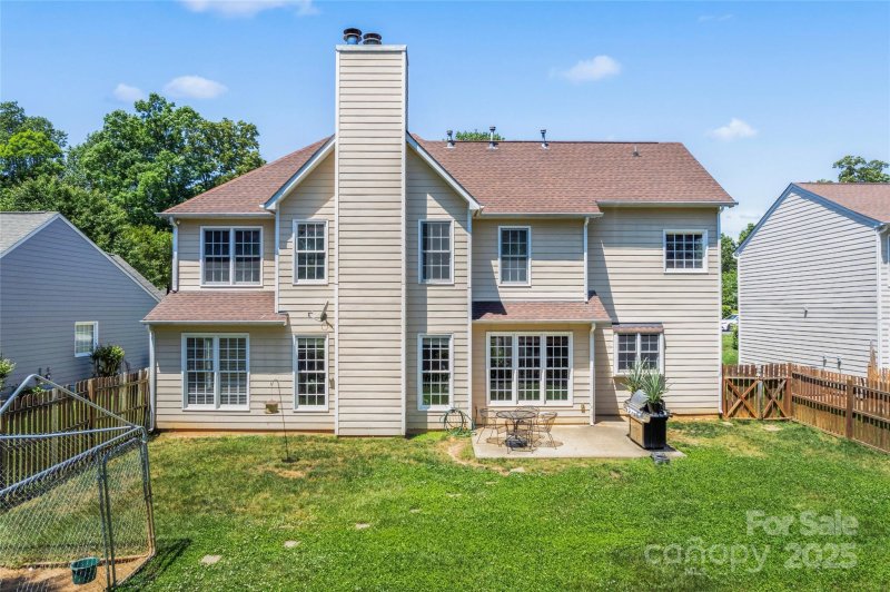 Property image 3 at 3124 Arklow Road, Charlotte, NC 28269