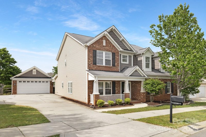 Property image 2 at 8206 Stourhead Gardens Lane, Waxhaw, NC 28173