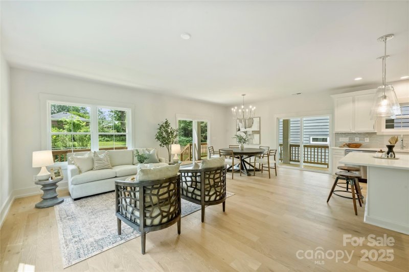 Property image 4 of 205 Coxe Avenue in seversville, Charlotte, NC 28208