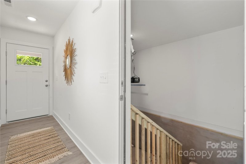 Property image 5 at 3205 Morning Drive, Charlotte, NC 28208