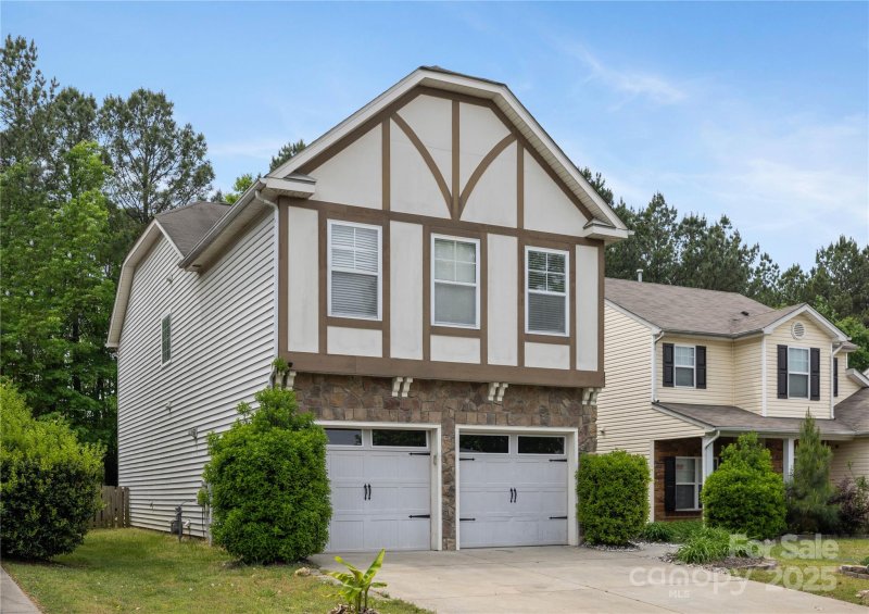 Property image 2 at 10928 Greenhead View Road, Charlotte, NC 28262