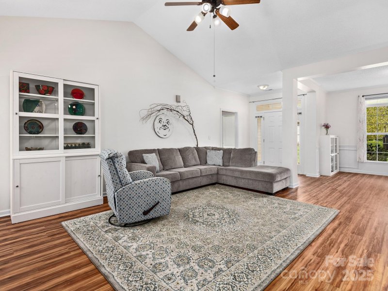 Property image 3 of 17 Hollow Crest Way in Hadley Park, Arden, NC 28704