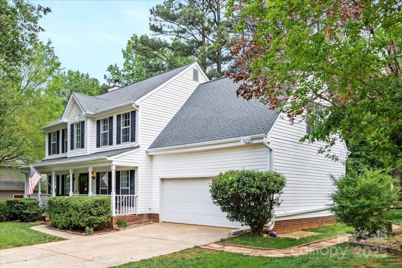 Property image 4 at 9101 Strattonville Court, Huntersville, NC 28078