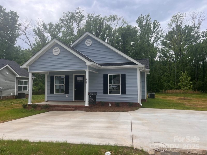 Property image 2 at 225 Baker Street, Rock Hill, SC 29730