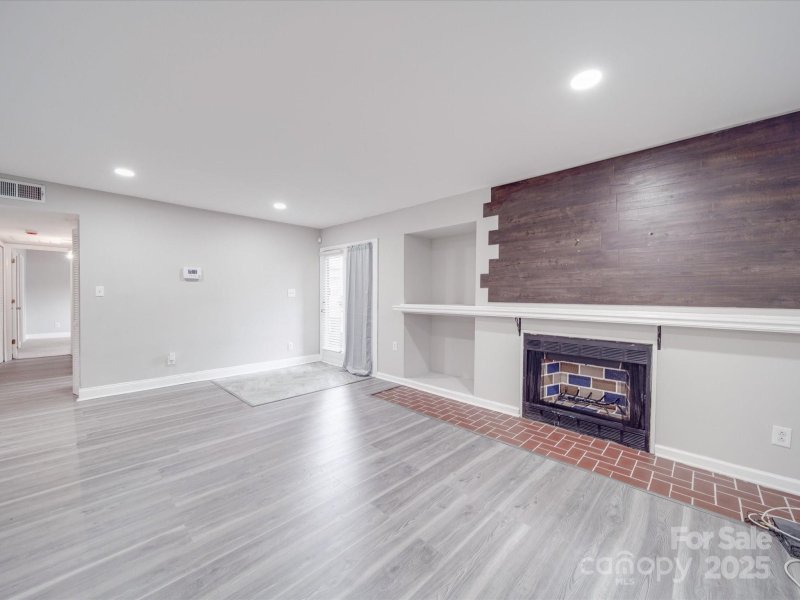Property image 4 at 1847 J Julian Lane, Charlotte, NC 28208