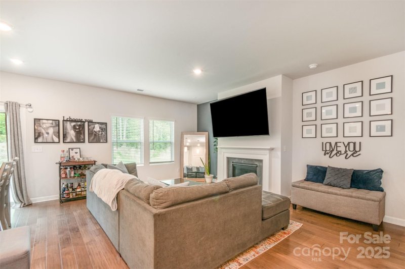 Property image 4 at 2202 Cherrybark Court, Denver, NC 28037