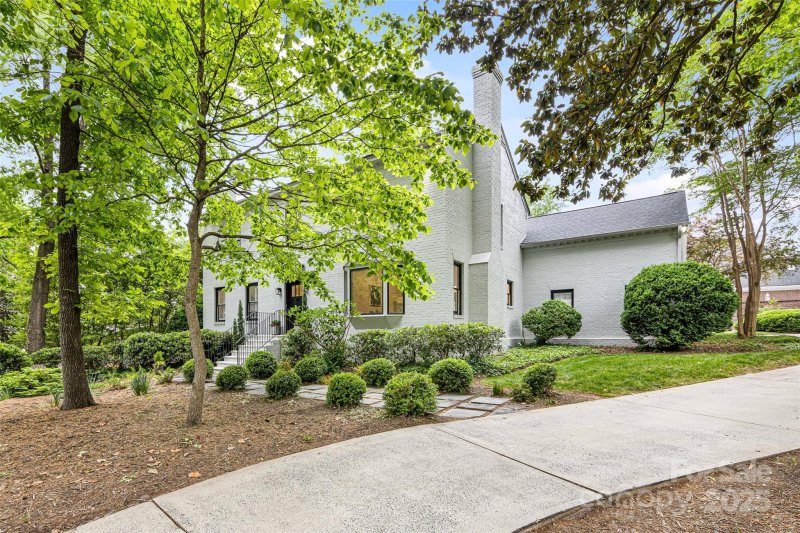 Property image 2 at 310 Whitestone Road, Charlotte, NC 28270