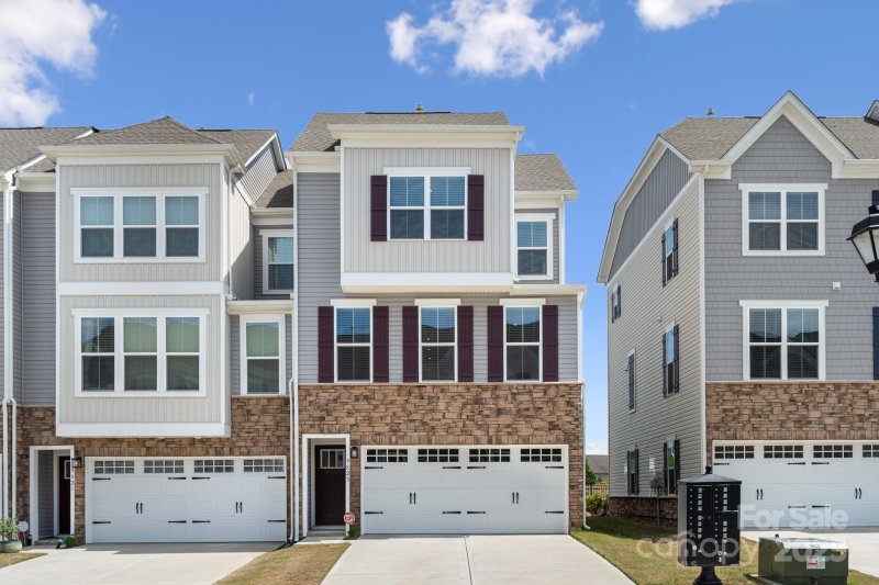 Property image 4 at 9823 Oaklawn Boulevard, Huntersville, NC 28078