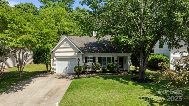 Property image 2 at 16117 Wrights Ferry Road, Charlotte, NC 28278