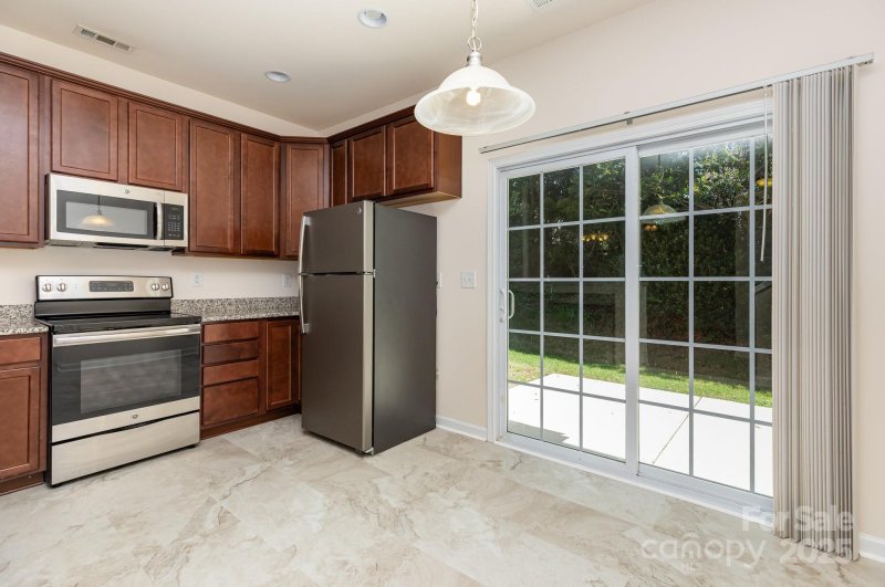 Property image 2 of 175 Limerick Road in Woodburn Crossing, Mooresville, NC 28115