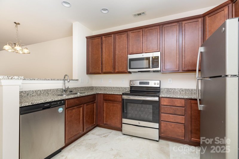 Property image 3 of 175 Limerick Road in Woodburn Crossing, Mooresville, NC 28115