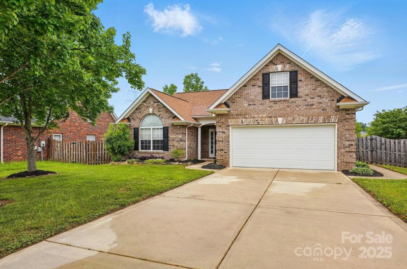 Property image 3 of 3327 Flagler Circle in Bethel Glen, Midland, NC 28107