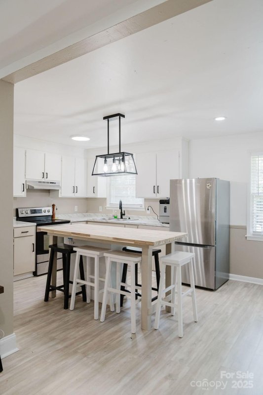 Property image 2 at 18 Shannon Court, Newton, NC 28658