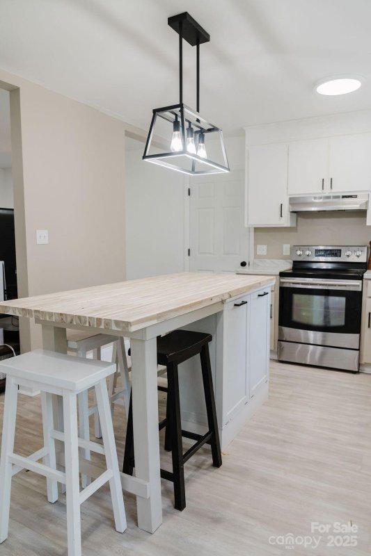 Property image 4 at 18 Shannon Court, Newton, NC 28658