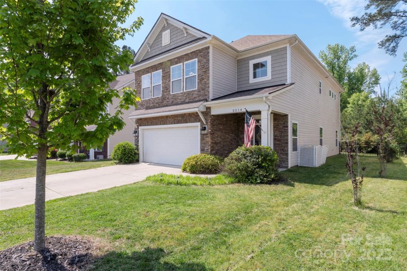 Property image 2 at 2214 Laurens Drive, Concord, NC 28027