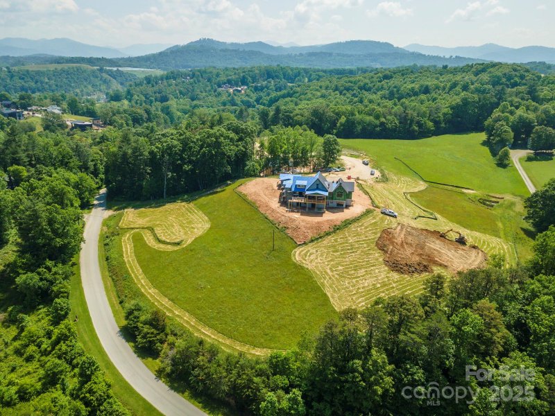 Property image 5 of 15 French Broad River Way in Olivette, Asheville, NC 28804