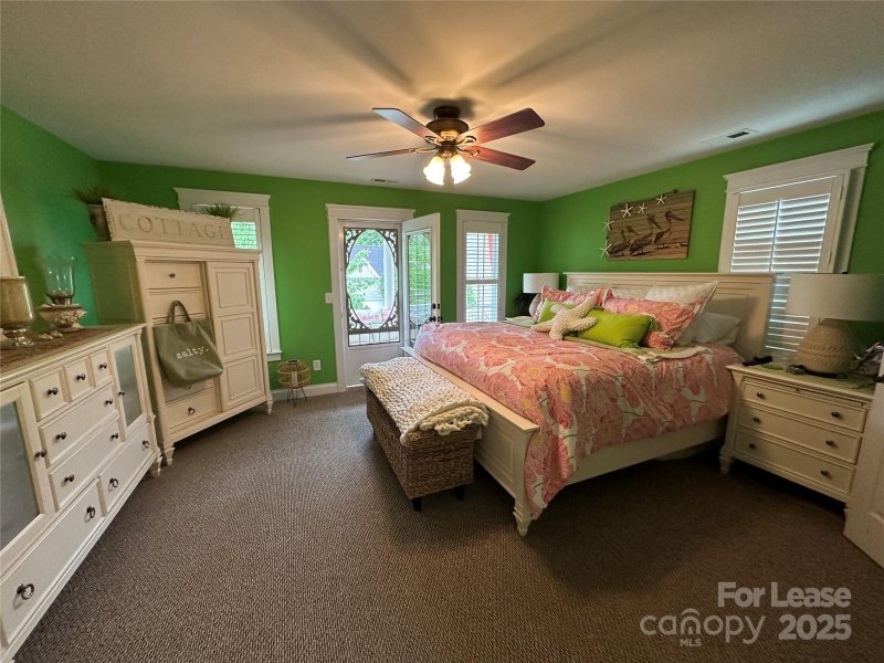 Property image 4 at 149 E Morehouse Avenue, Mooresville, NC 28117