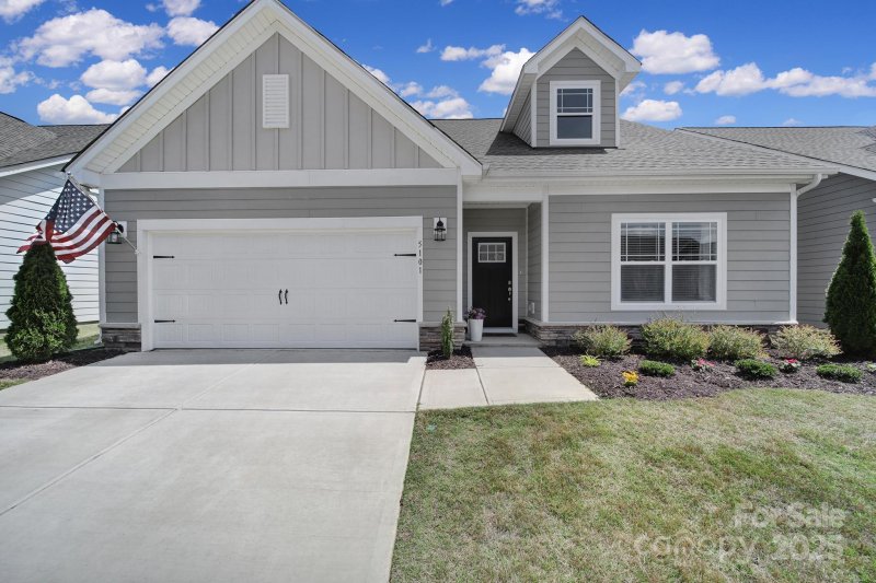 Property image 2 at 5101 Helmsworth Drive, Waxhaw, NC 28173