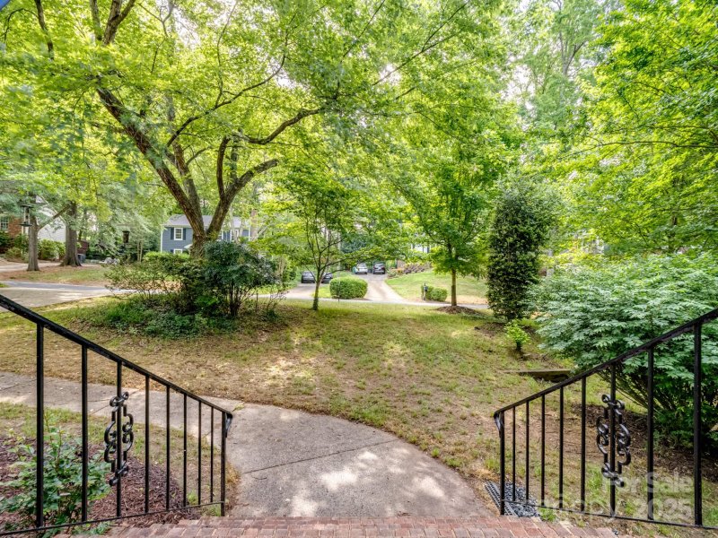 Property image 4 at 2731 Creekbed Lane, Charlotte, NC 28210