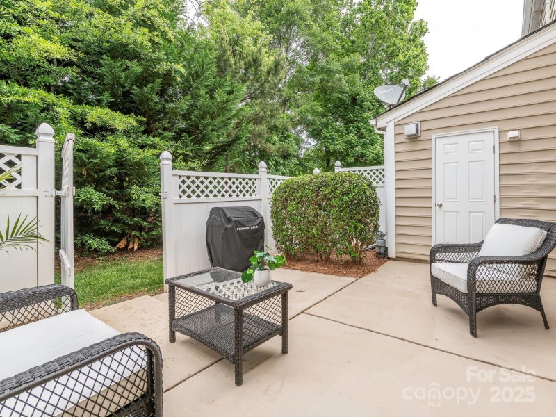 Property image 3 at 413 River Park Road, Belmont, NC 28012