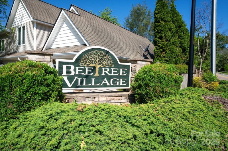 Property image 2 at 19 Beekeeper Trail, Swannanoa, NC 28778