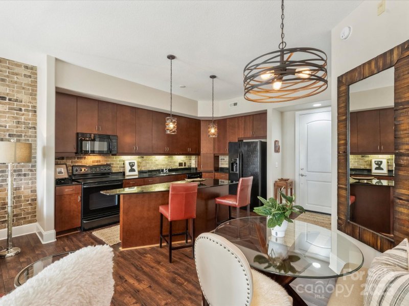 Property image 3 at 4625 Piedmont Row Drive, Charlotte, NC 28210